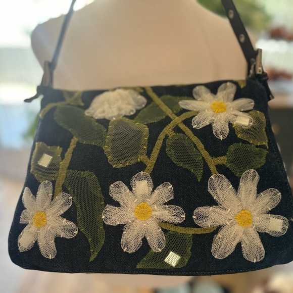 COPY - Fendi Bağ - Picture 10 of 12